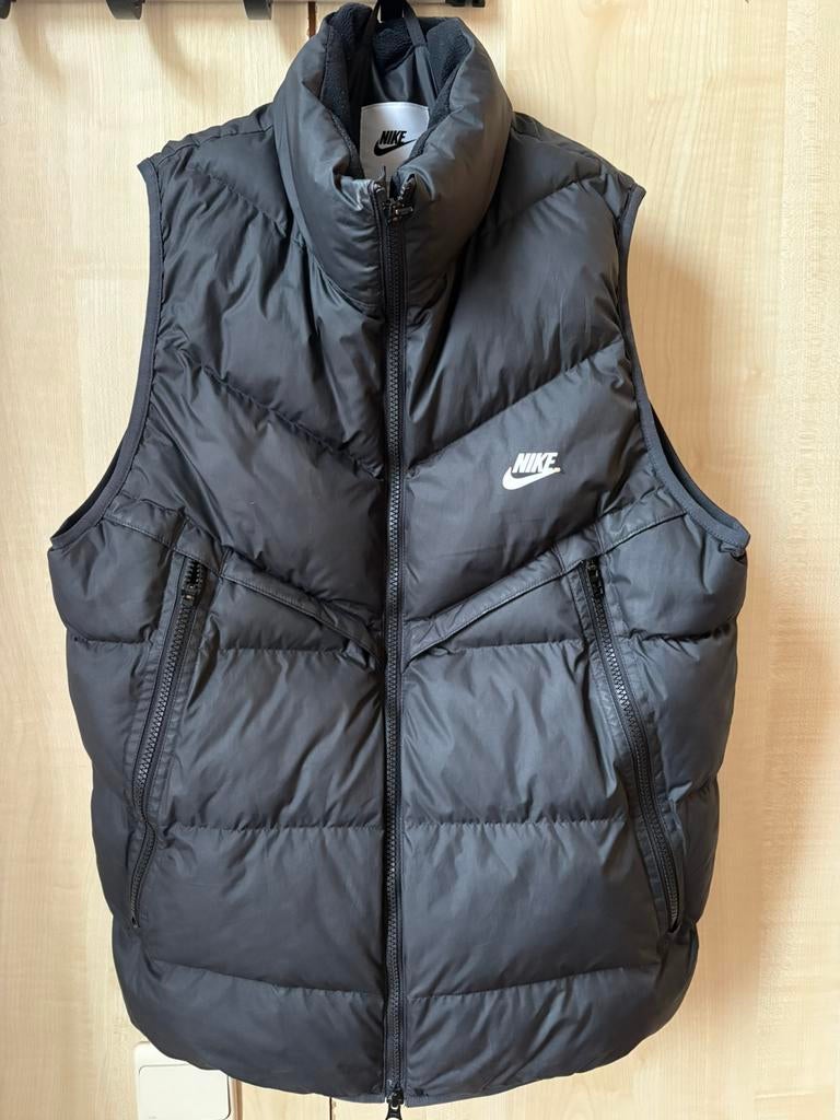 Doudoune sans manche Nike, Enlèvement, Comme neuf