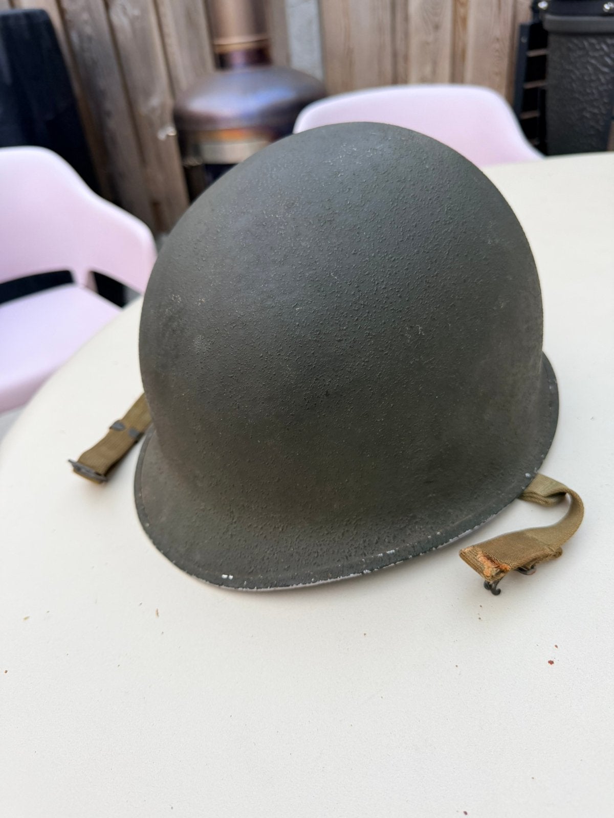 WW2 US M1 fixed bale met Hood Rubber liner, Enlèvement ou Envoi, Armée de terre, Casque ou Béret