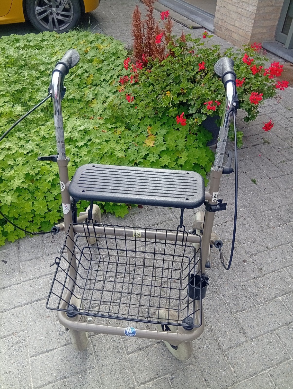 Rollator met mandje., Diversen, Ophalen