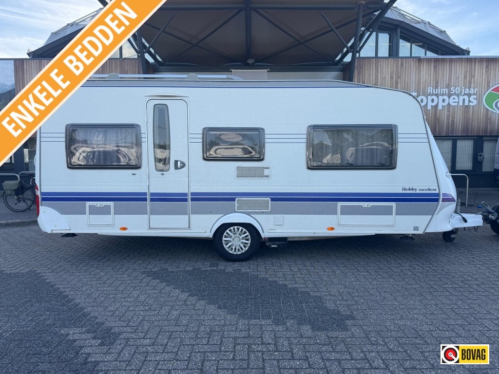 Hobby Excellent 495 UL 2007 MOVER + TENT!, Rondzit, Hobby, Lengtebed, Schokbreker