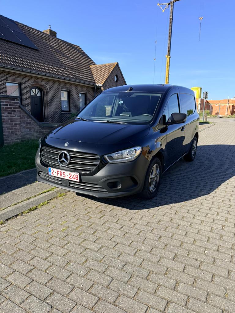 Mercedes Citan 110cdi bouwjaar 07/2024, Voorwielaandrijving, 4 deurs, Stof, 4 cilinders