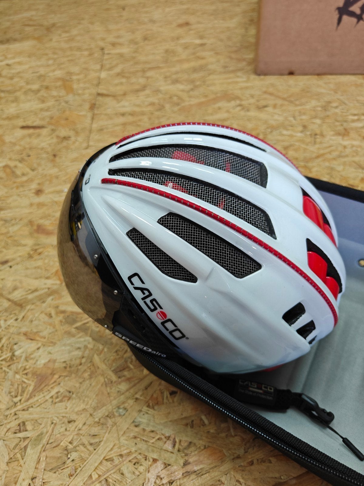 aero fiets helm., Ophalen