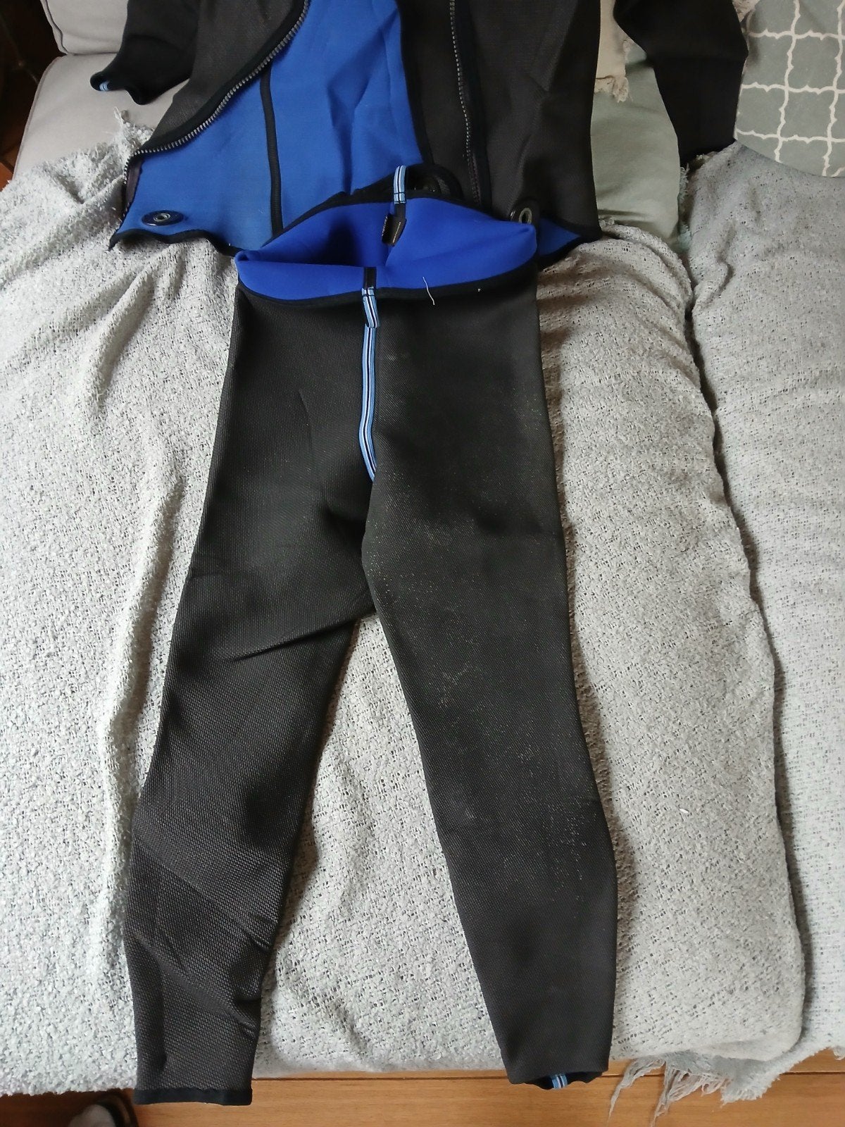 tenue de plongée, bonnet et chausson, Sports nautiques & Bateaux, Enlèvement, Utilisé, Combinaison de plongée