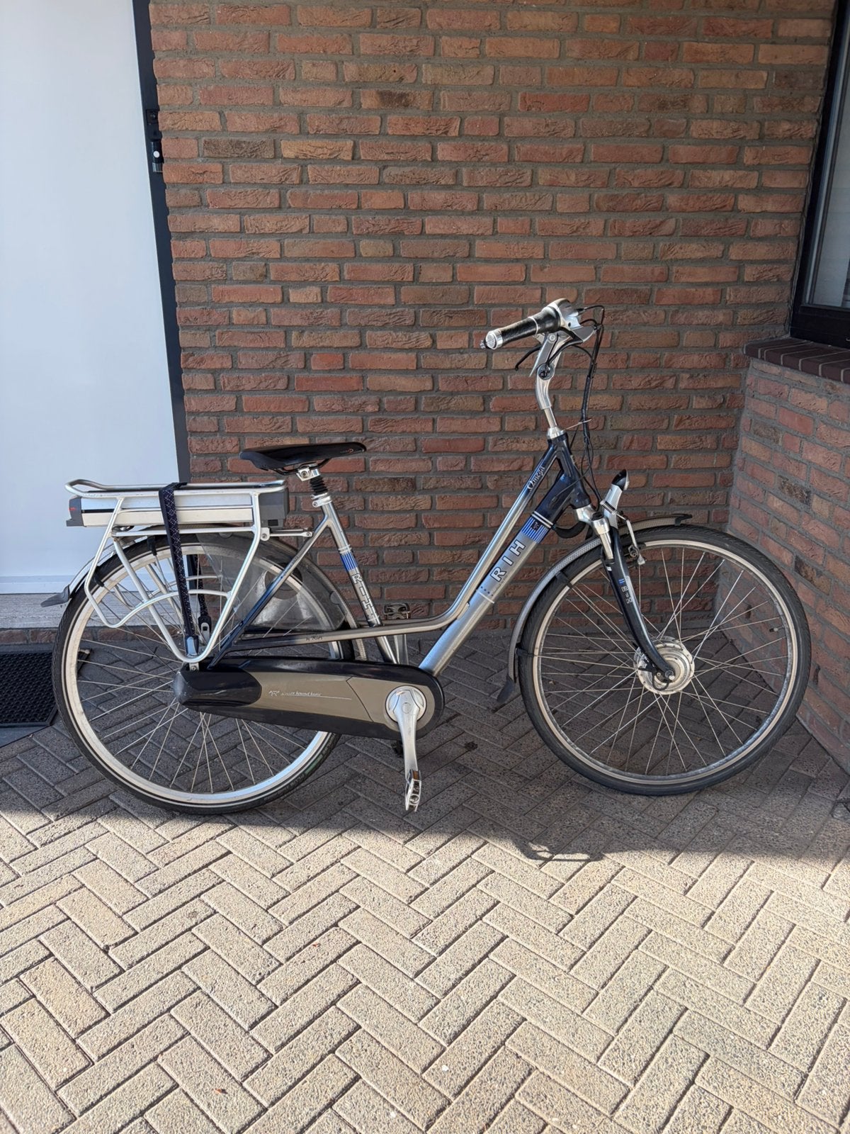 RIH Omega elektrische fiets - Nette staat, Ophalen of Verzenden, Zo goed als nieuw