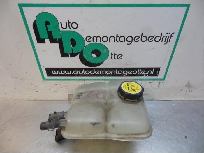 Réservoir d'expansion d'un Mazda 3 (3 03-), -, 3 mois de garantie, Mazda, Utilisé