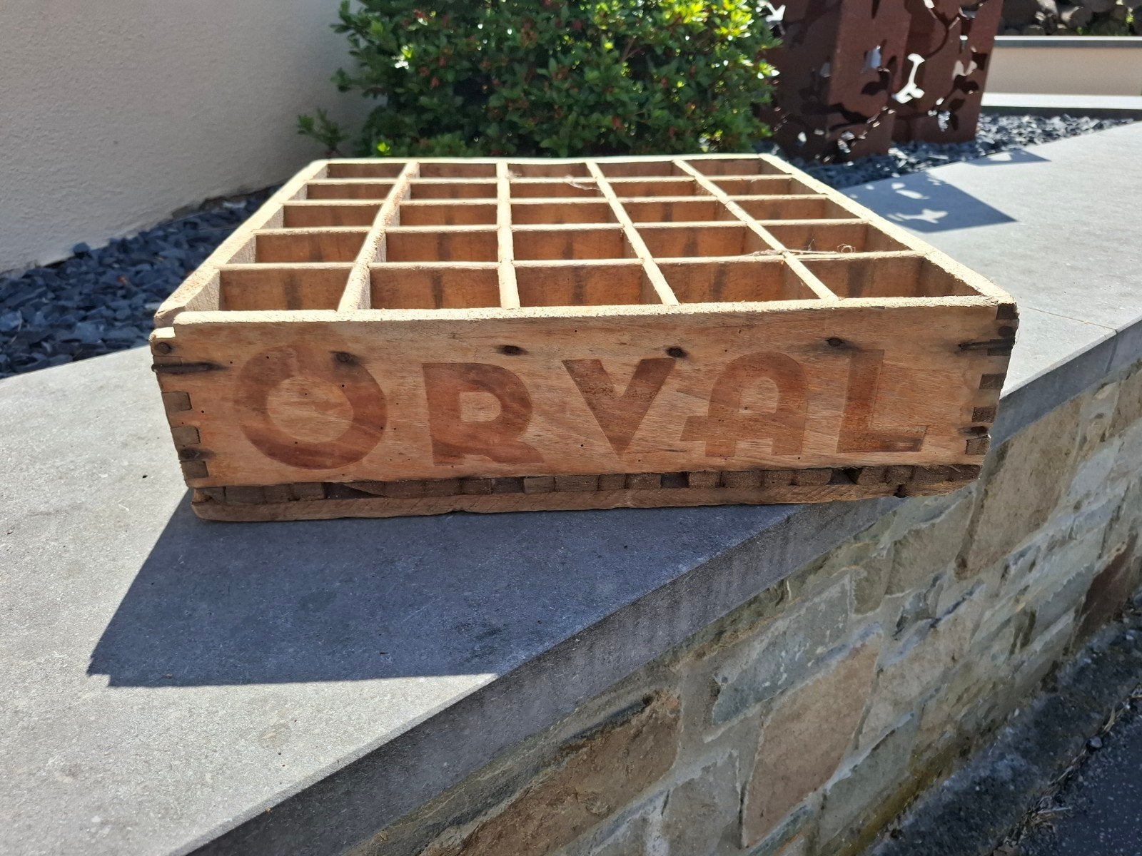 Houten kastje van Orval, Verzamelen