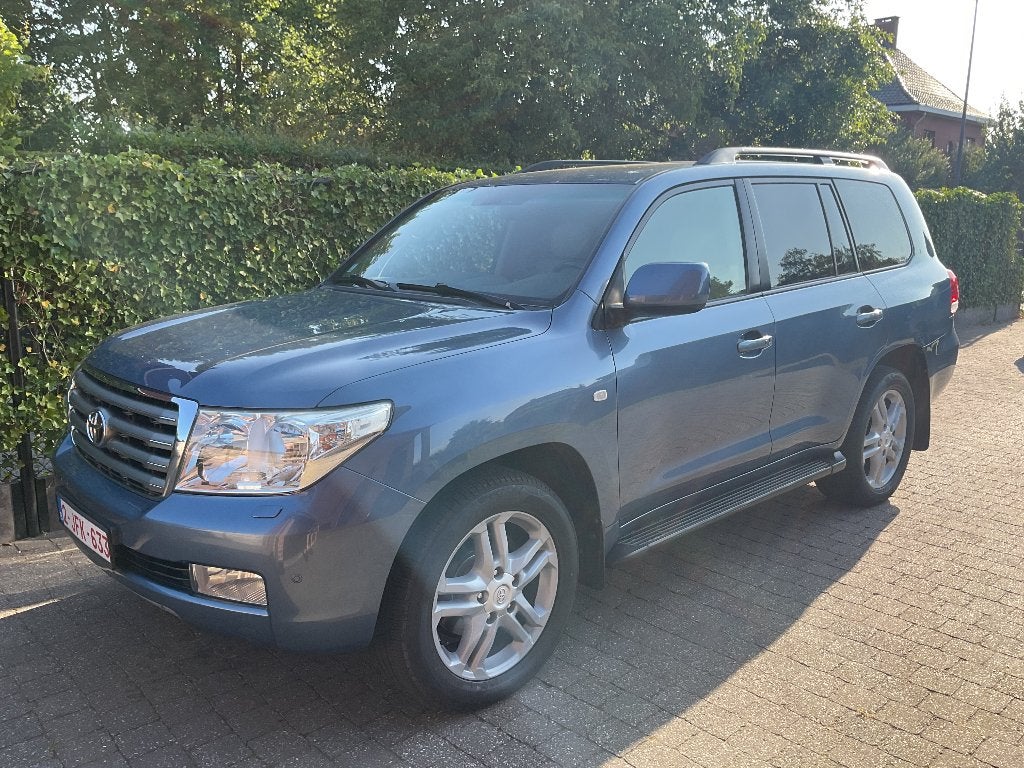 Toyota land cruiser 200 LICHTE VRACHT MET ONDERHOUDSBOEKJE, Auto's, Toyota, Blauw, Leder, Diesel, Particulier