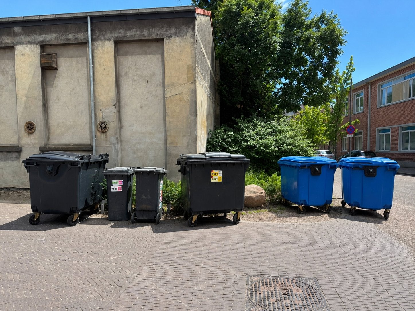 Afvalcontainers, Doe-het-zelf en Bouw, Containers, Ophalen