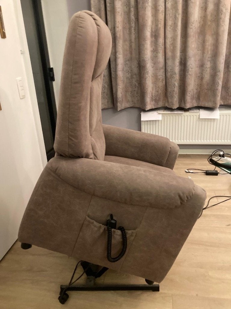 Elektrische relax – zeer goede staat, Ophalen, 75 tot 100 cm, Leer, 75 tot 100 cm