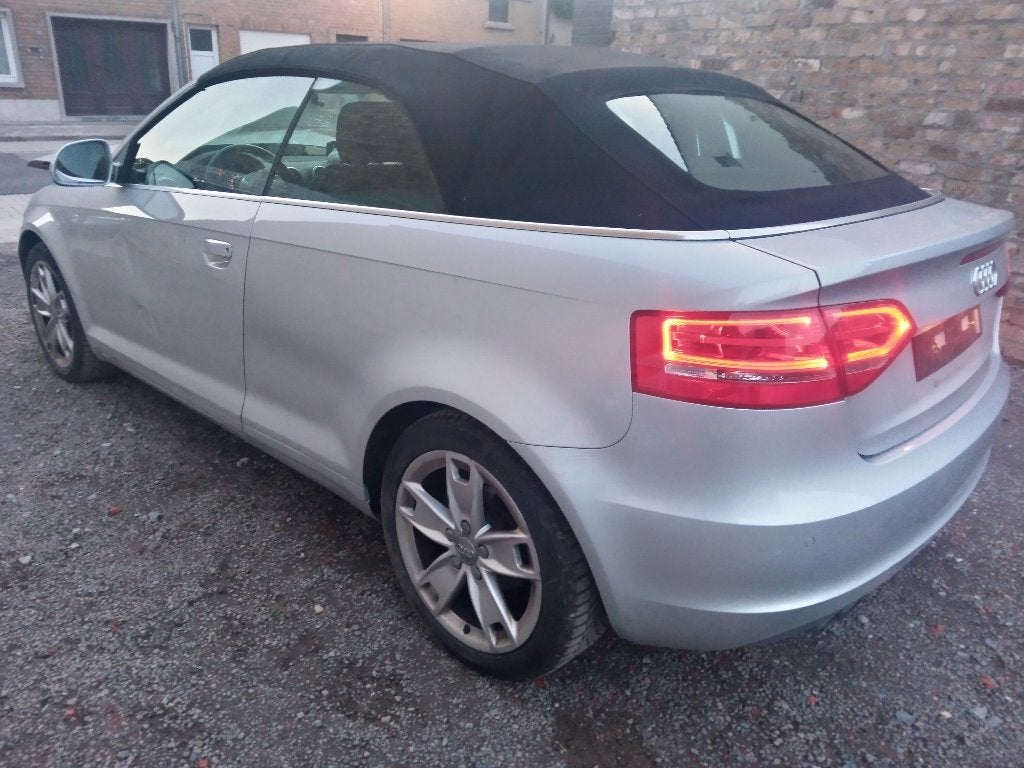 Audi A3 1.9 TDI Cabrio **** airco, Autos, Cuir, Cabriolet, Boîte manuelle, Noir