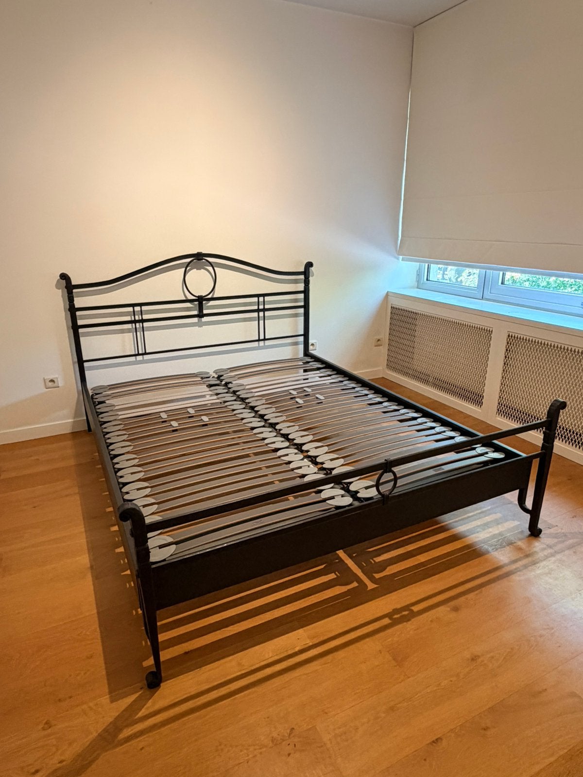 Bed (160x200), Maison & Meubles, Enlèvement, Comme neuf