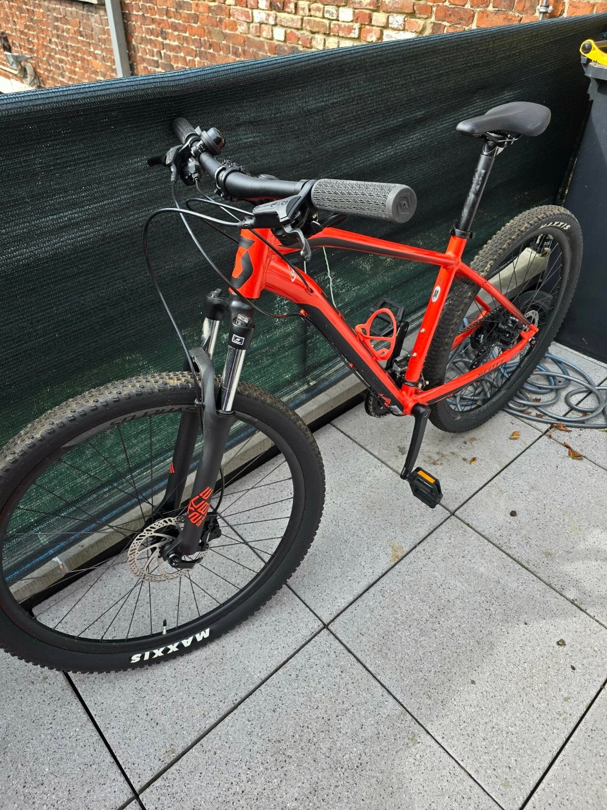 velo aspect Scott rouge, VTT semi-rigide, Enlèvement, Neuf, Autres marques