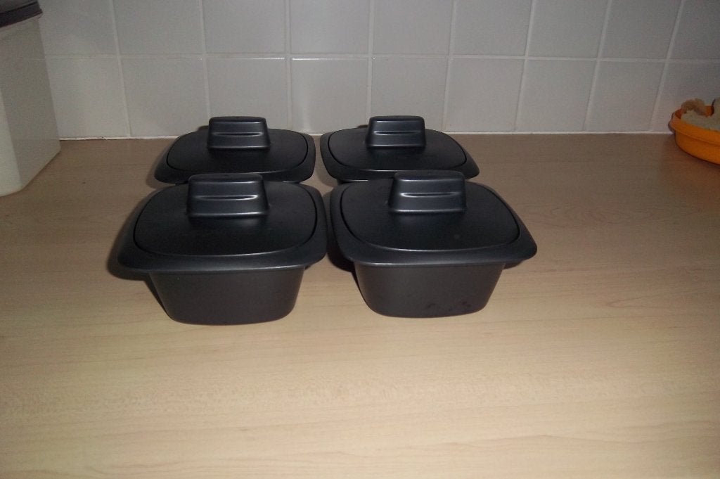 4  TUPPERWARE ULTRAPRO COCOTTES 500 ML, Ophalen of Verzenden, Zo goed als nieuw