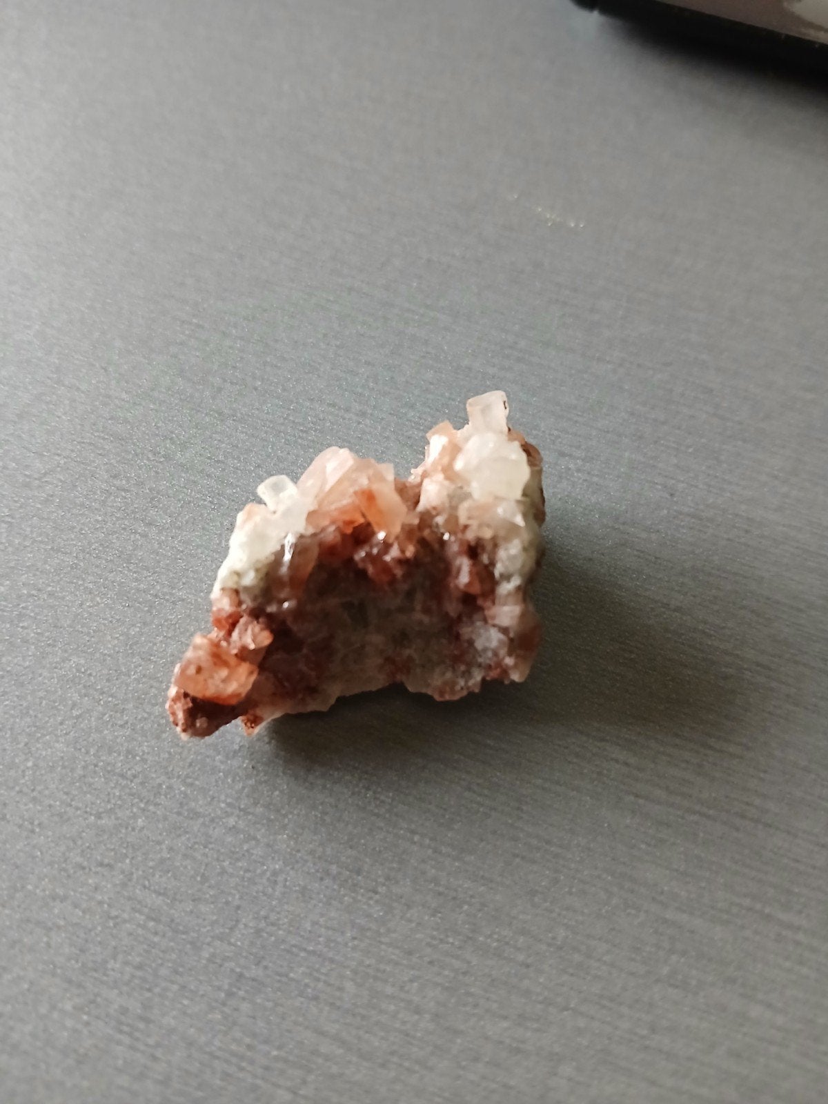 pierres de collection Aragonite 12g, Collections, Enlèvement ou Envoi, Minéral