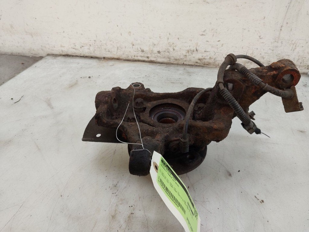 FUSEE RECHTS VOOR Renault Trafic (1FL / 2FL / 3FL / 4FL), Gebruikt, Renault, Peter-Huppertz-Straße 5
51063  Köln, DE, Dialog.deutschland@renault.de