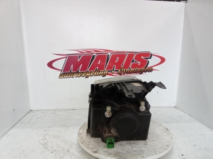 Phare gauche d'un Ford Fusion, -, -, 3 mois de garantie, -