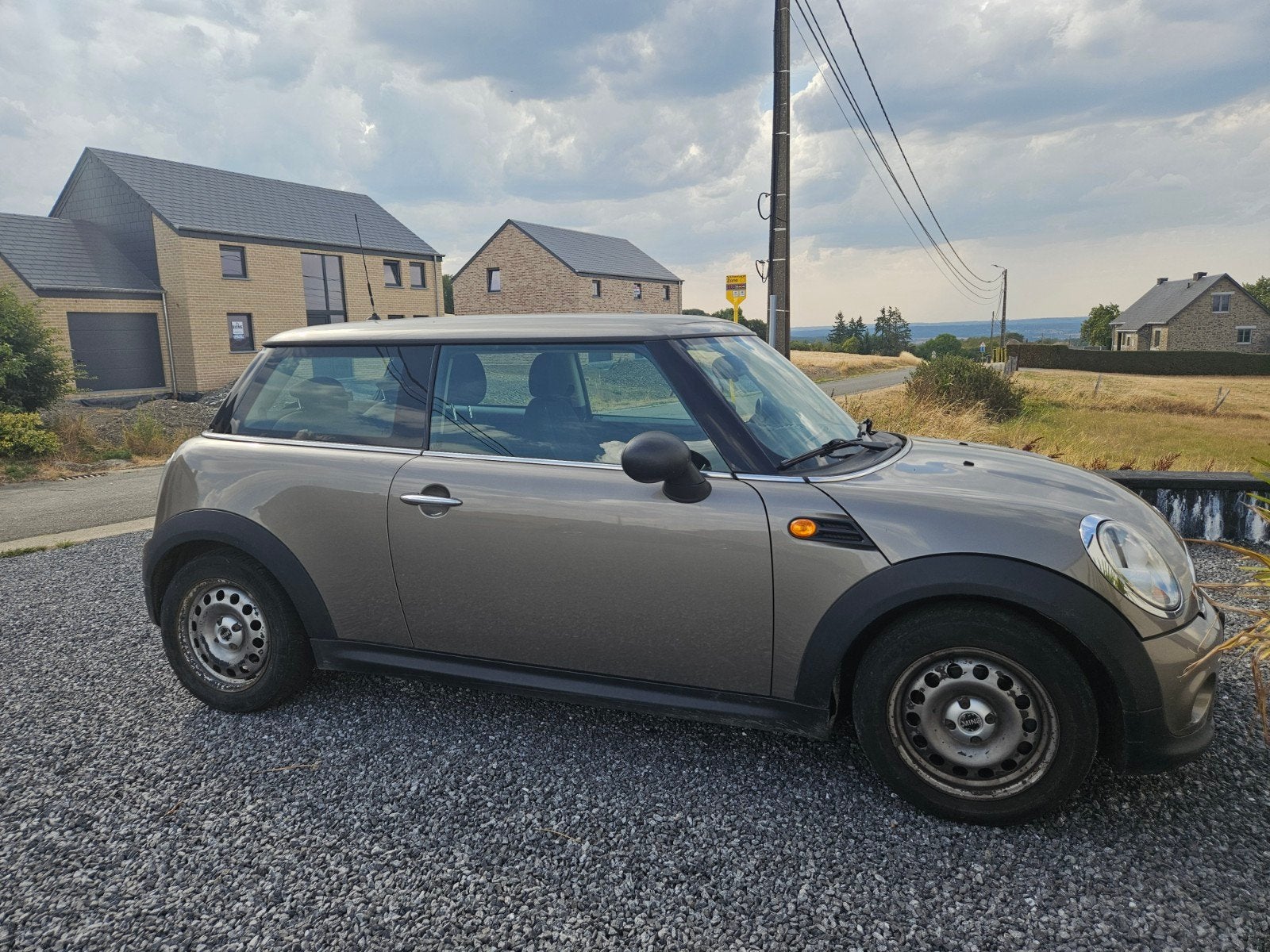 Mini One 1.6 Essence – 2012 – 135 000 km – Très bon état, Autos, Achat, Essence, One, Vitres électriques