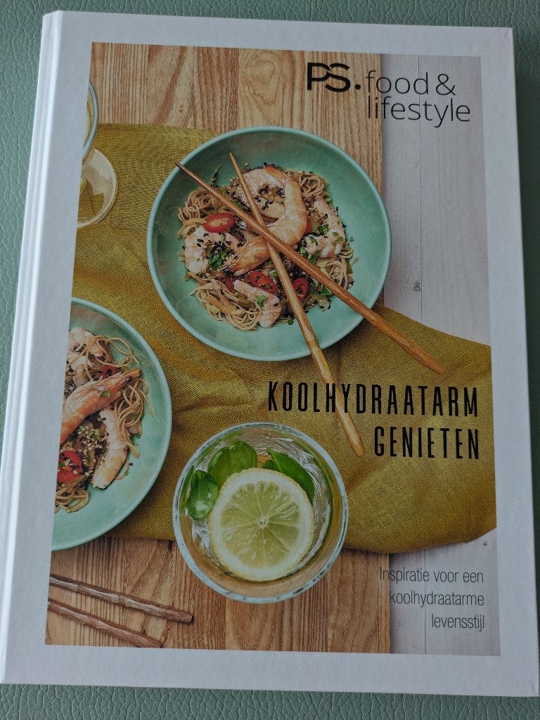 PS food & lifestyle - koolhydraatarm genieten, Boeken, Hoofdgerechten, Nieuw, Ophalen of Verzenden, Gezond koken