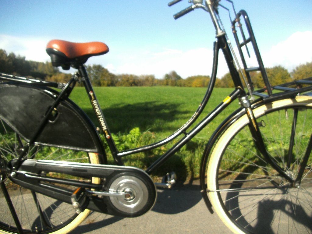 river town  damesfiets meisjesfiets . 28 inch alles in orde, Ophalen, Zo goed als nieuw