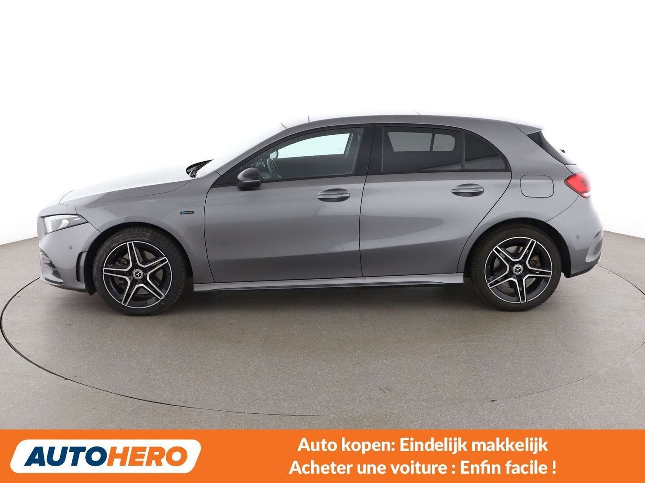 Mercedes-Benz A-Klasse 250 A 250e AMG Line (automatique), Autos, Achat, Euro 6, Noir, 5 portes