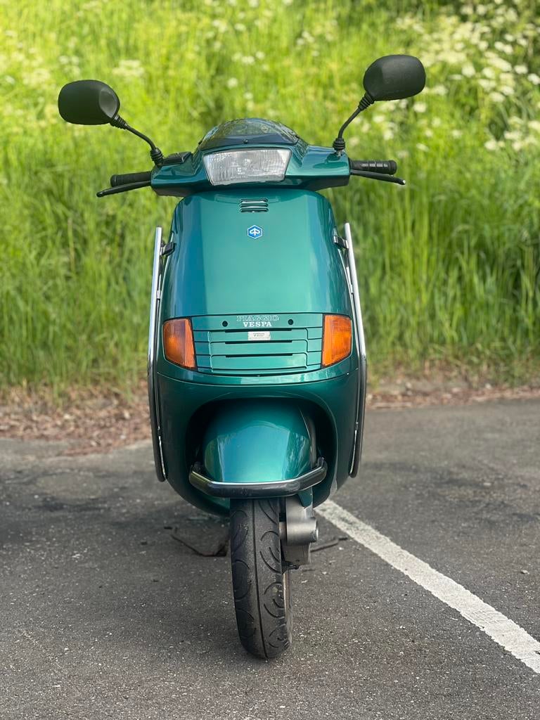 Te koop piaggio skr 125cc 2 takt., Fietsen en Brommers, Scooters | Piaggio, Ophalen