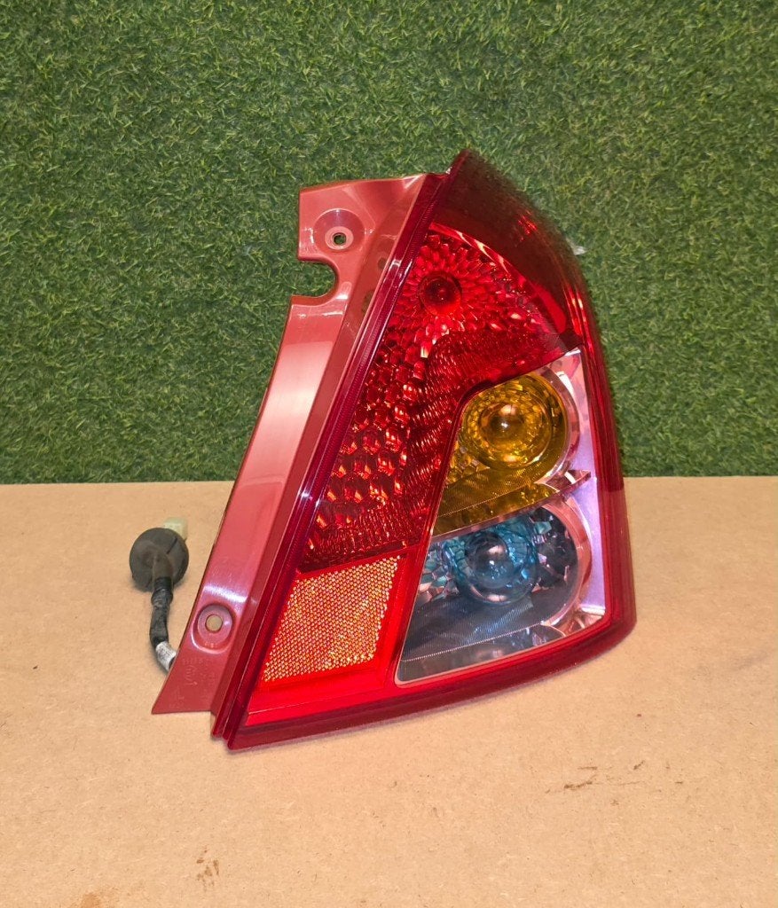 Feux arrière droit Suzuki Swift de 2005 - 2011, Enlèvement ou Envoi, Utilisé, Suzuki