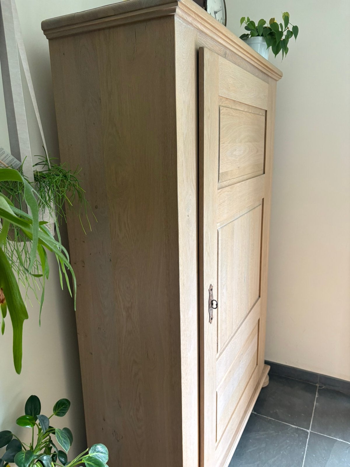 Massief eiken kast – schrijnwerk  – aankoopprijs €1.800, Huis en Inrichting, Ophalen, Zo goed als nieuw