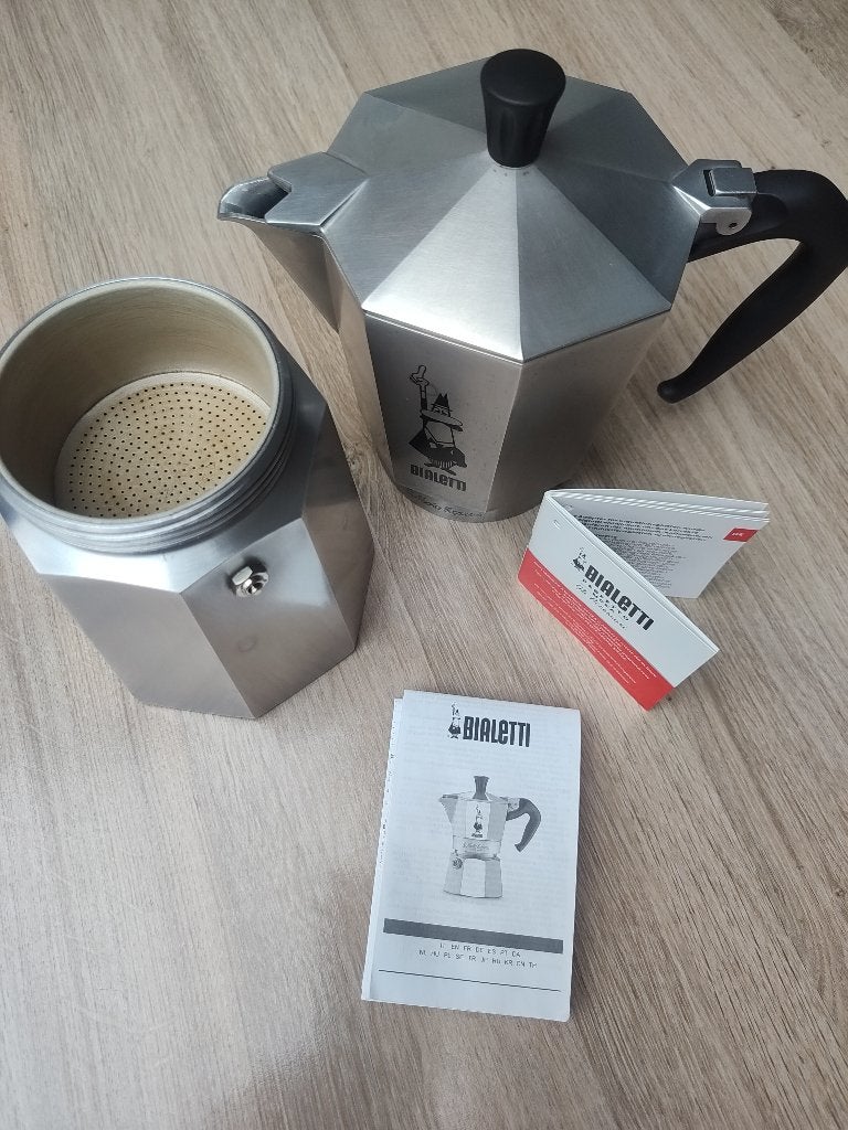 Machine à expresso Bialetti., Café moulu, Machine à espresso, Comme neuf, Enlèvement