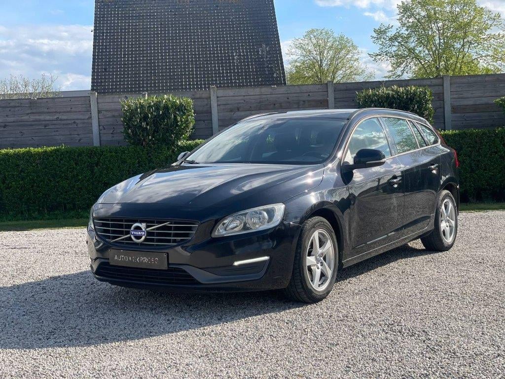 Volvo V60/2.0D/Automaat/Navi/Cruise/Eur6b/Garantie/***, Autos, Volvo, Achat, Euro 6, Entreprise, Garantie prolongée