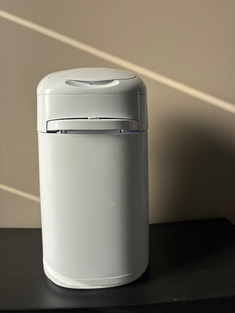 Litterlocker voor kattenbak afval, Ophalen, Zo goed als nieuw, Gesloten