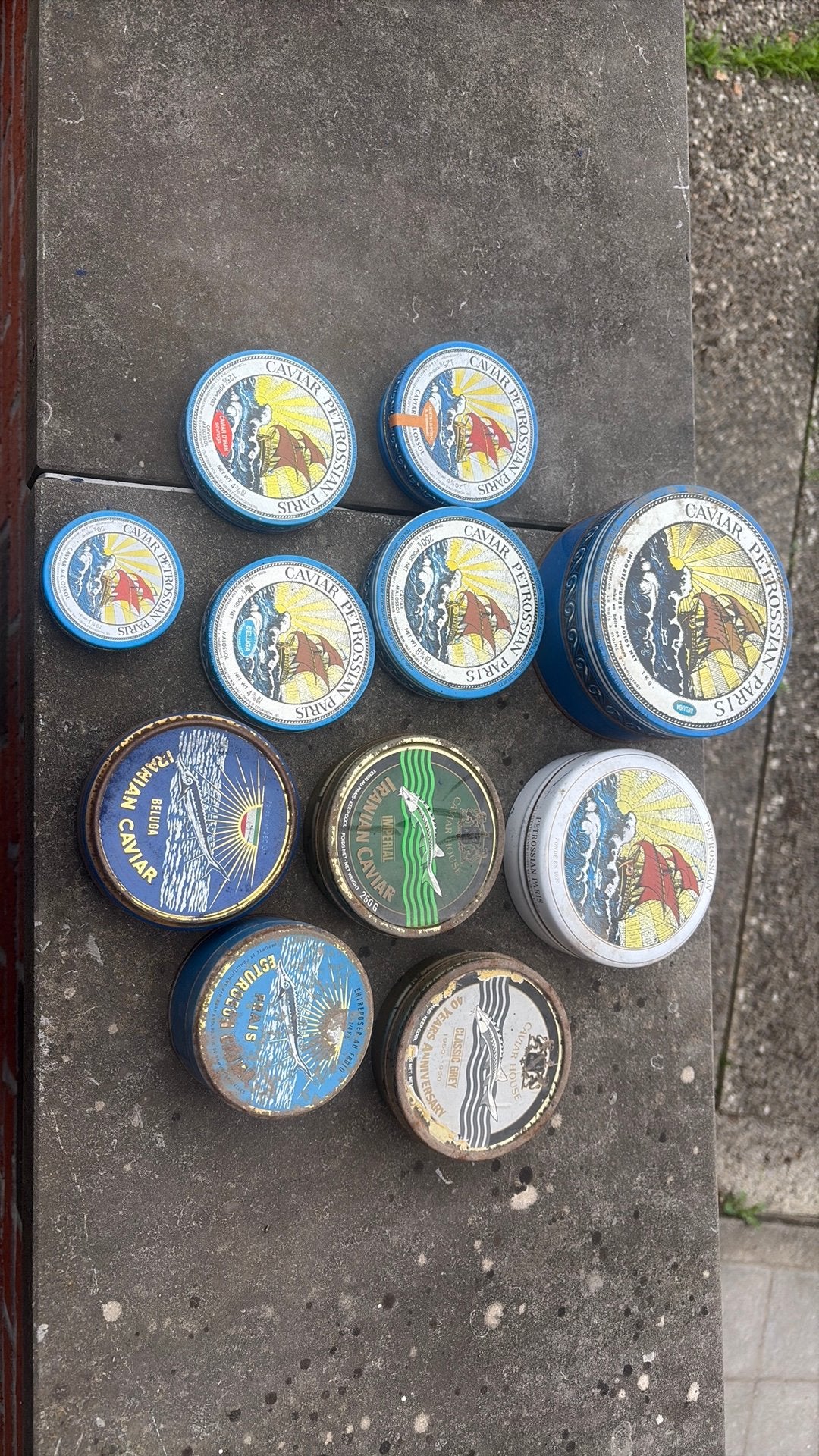 Lot boite de caviar vide, Enlèvement ou Envoi