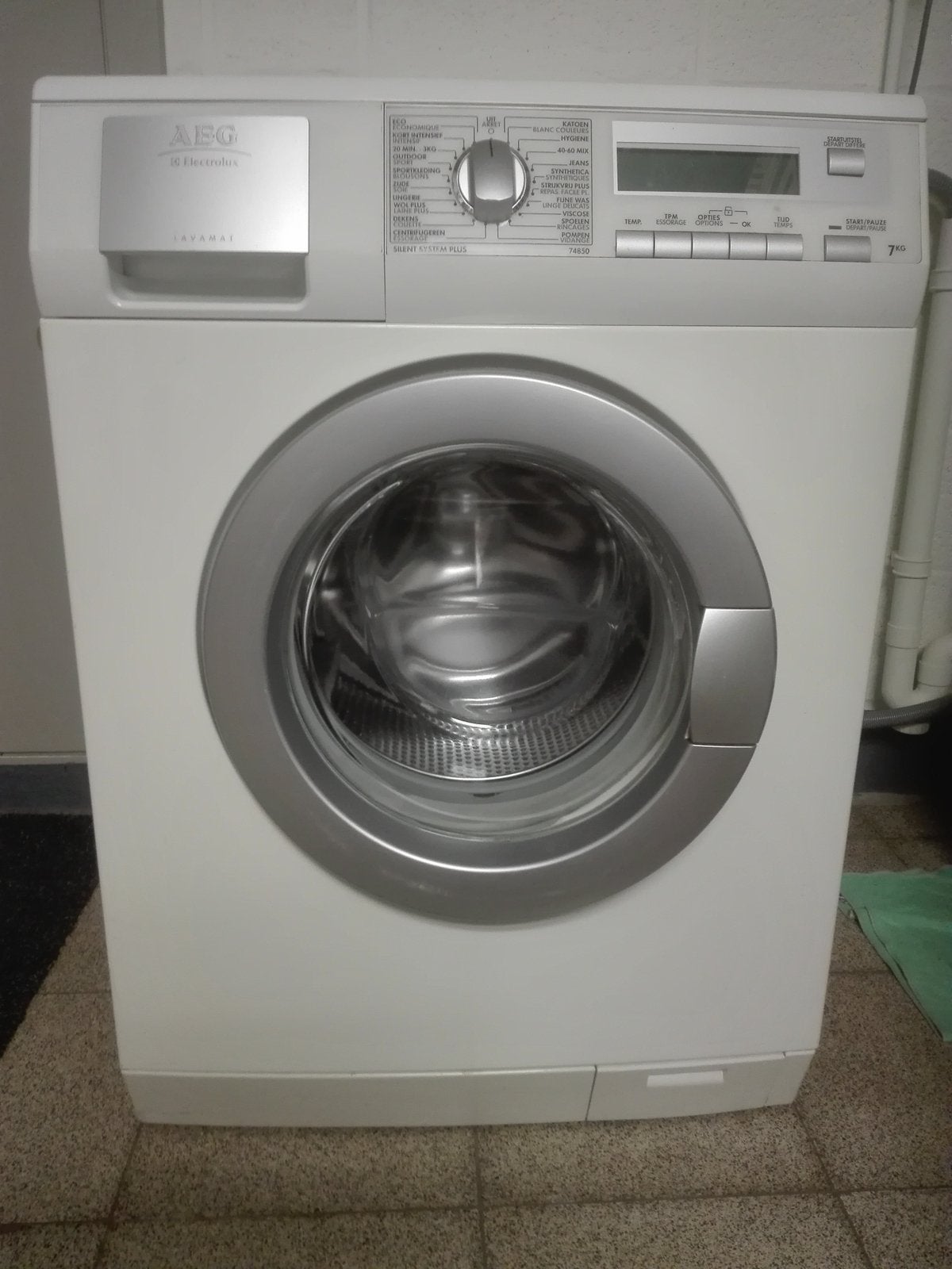Wasmachine AEG Lavamat 74850, Ophalen, Gebruikt, Voorlader, 1200 tot 1600 toeren