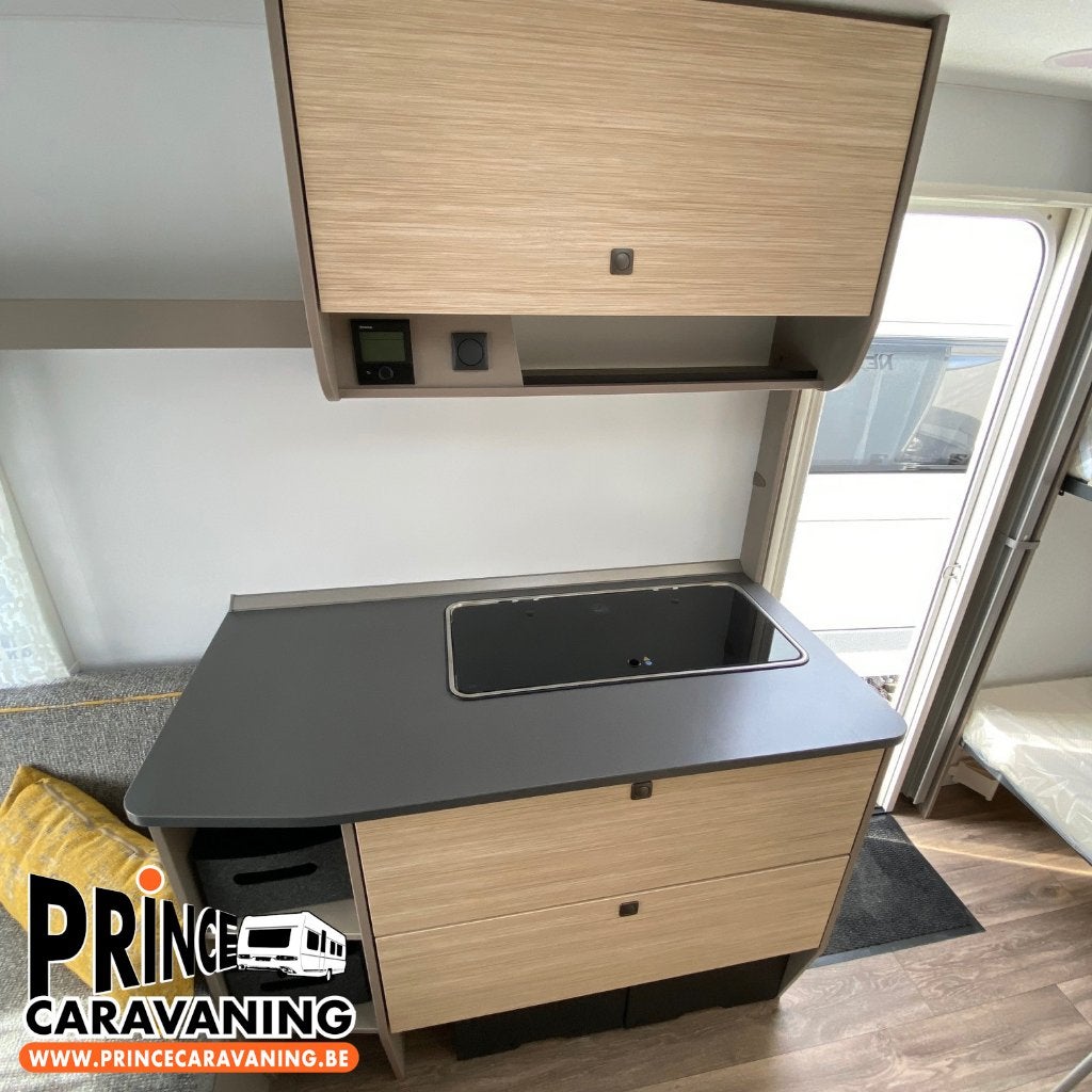 NEXT 381 2027 - Prince Caravaning, Next, Jusqu'à 4, Entreprise, 5 à 6 mètres