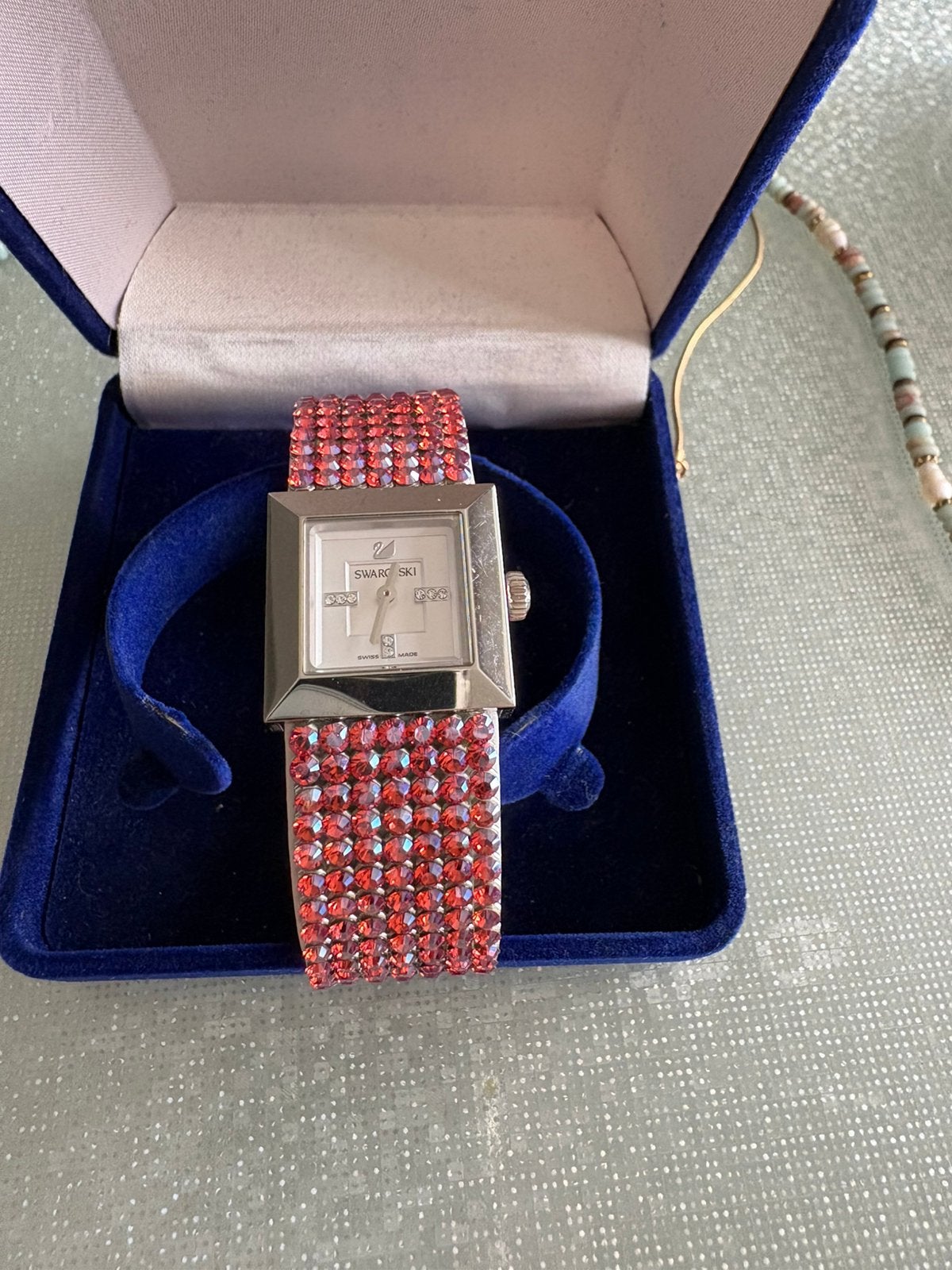 Montres Swarovski rose 16 cm, Montre-bracelet, Autres marques, Cuir, Comme neuf
