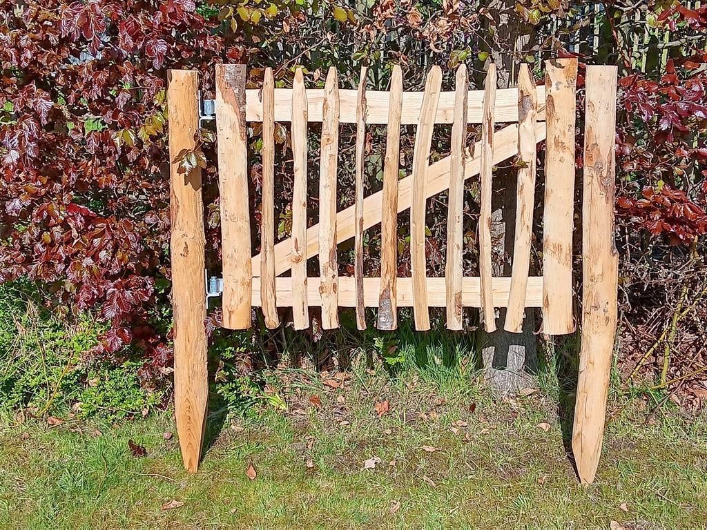 Kastanje / kastanjehouten poortje met 2 palen, Tuin en Terras, Ophalen