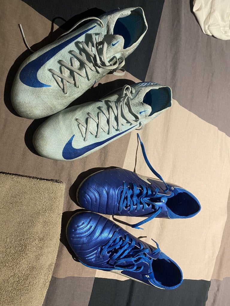 Nike voetbalschoenen - maat 43, Sport en Fitness, Voetbal, Ophalen, Gebruikt, Schoenen