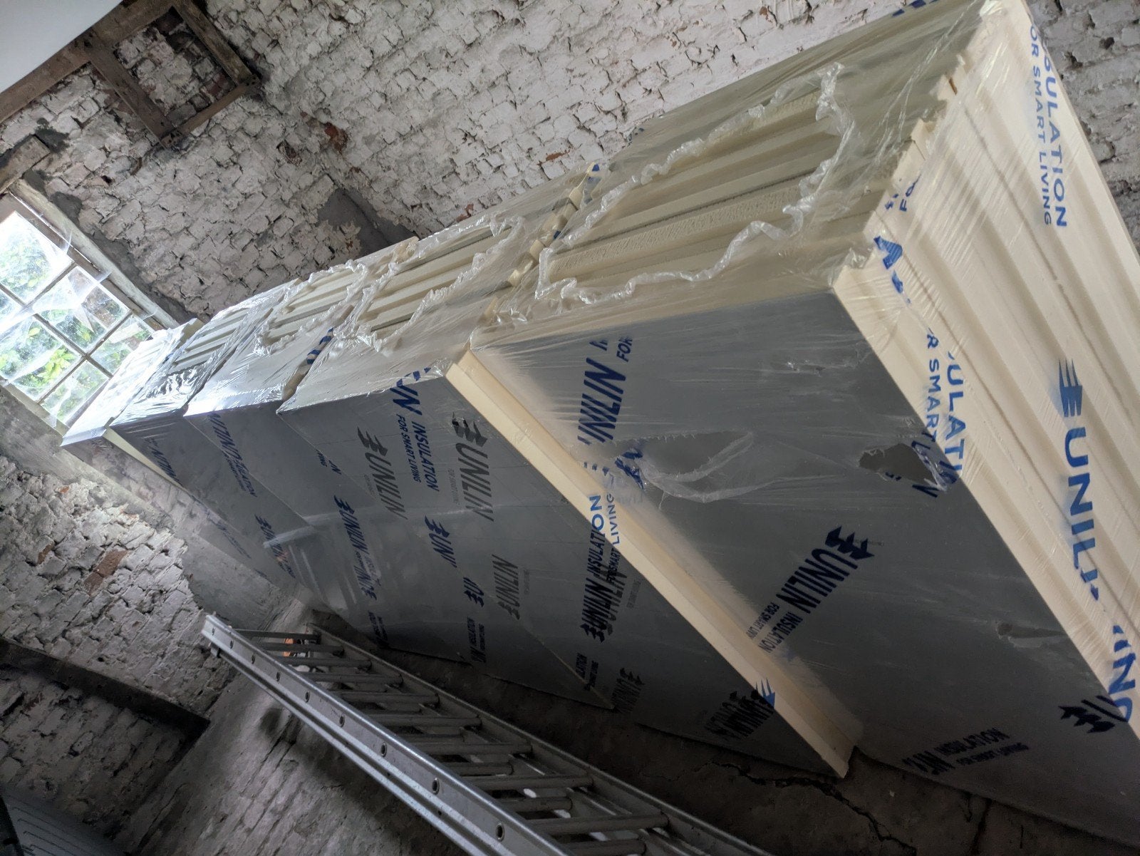 Unilin Utherm Wall PIR 10cm (totaal 23,04m2), Doe-het-zelf en Bouw, Isolatie en Afdichting, Ophalen, Hardschuim (Pir), 8 tot 12 cm