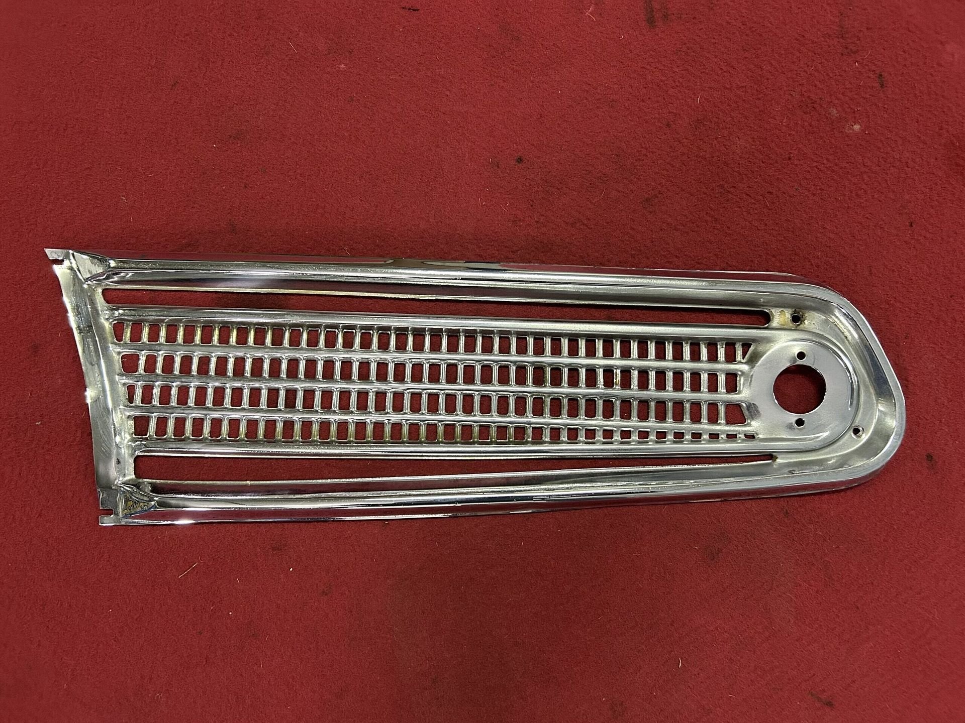 Alfa Romeo 750 / 101 Giulietta Ti grilledeel, -, Utilisé, Alfa Romeo, -