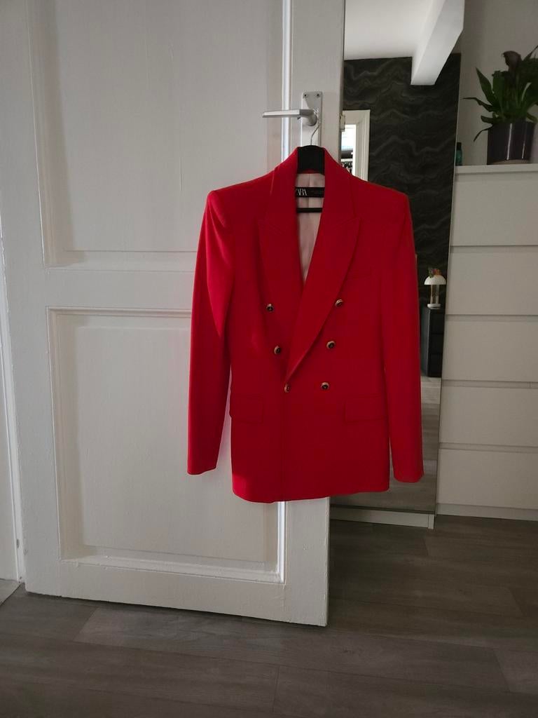Blazer Zara rouge comme neuf, Zara, Zo goed als nieuw
