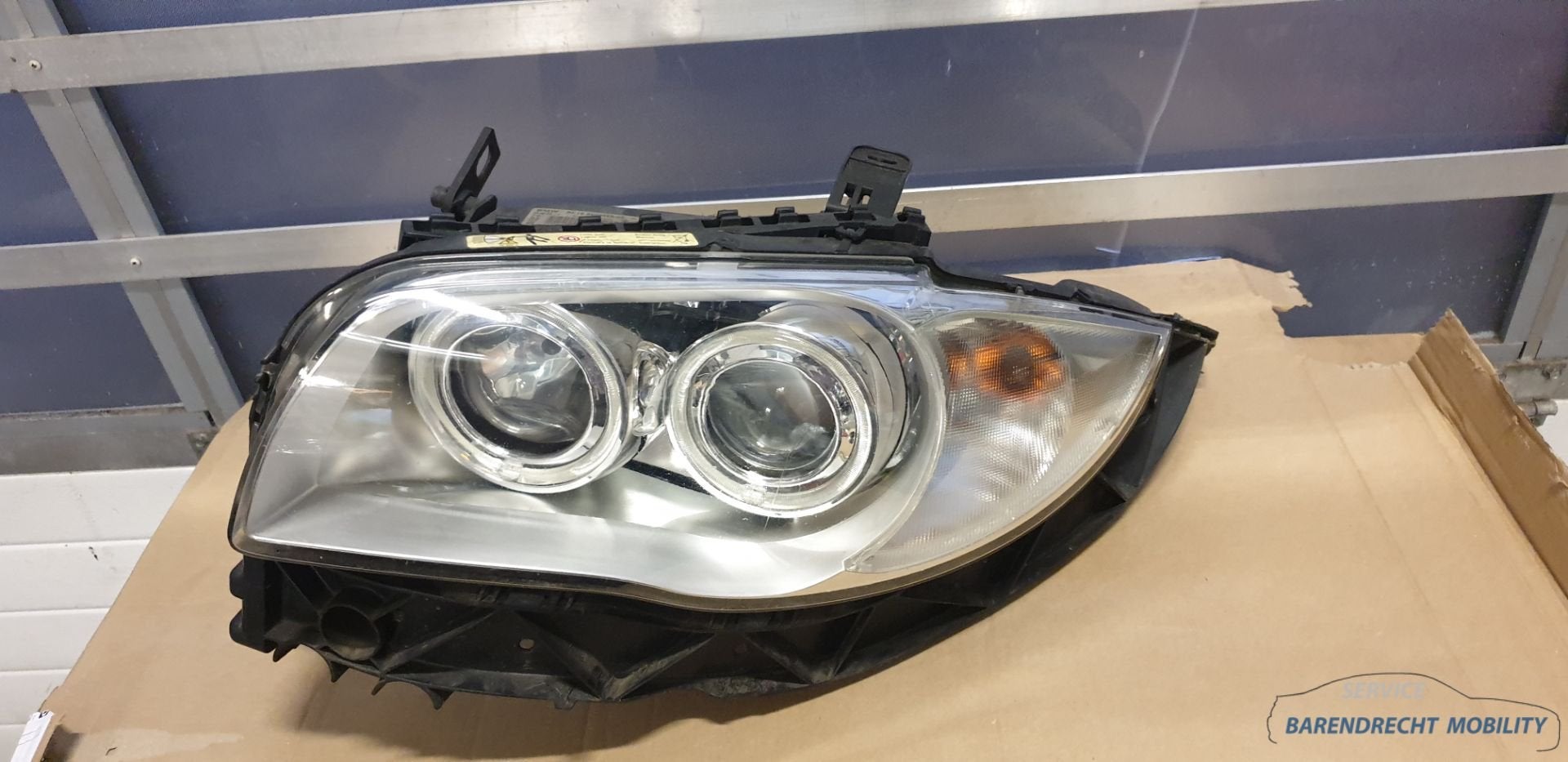 Phare x non BMW s rie 1 E87 E81 c t conducteur gauche Angel, Petuelring 130
80788  Munich, DE, Info@bmw.de, Utilisé, BMW