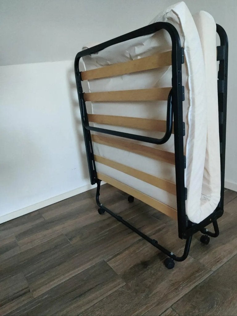 Plooibed vouwbed, Ophalen, Zo goed als nieuw, Eenpersoons