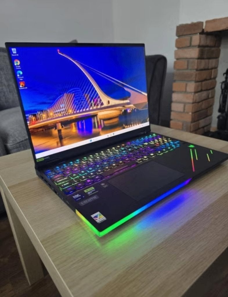 Acer Predator Helios 16 AI RTX 5090 OLED-laptop (NIEUW), Ophalen, 64 GB of meer, Intel Core Ultra 9, Met videokaart