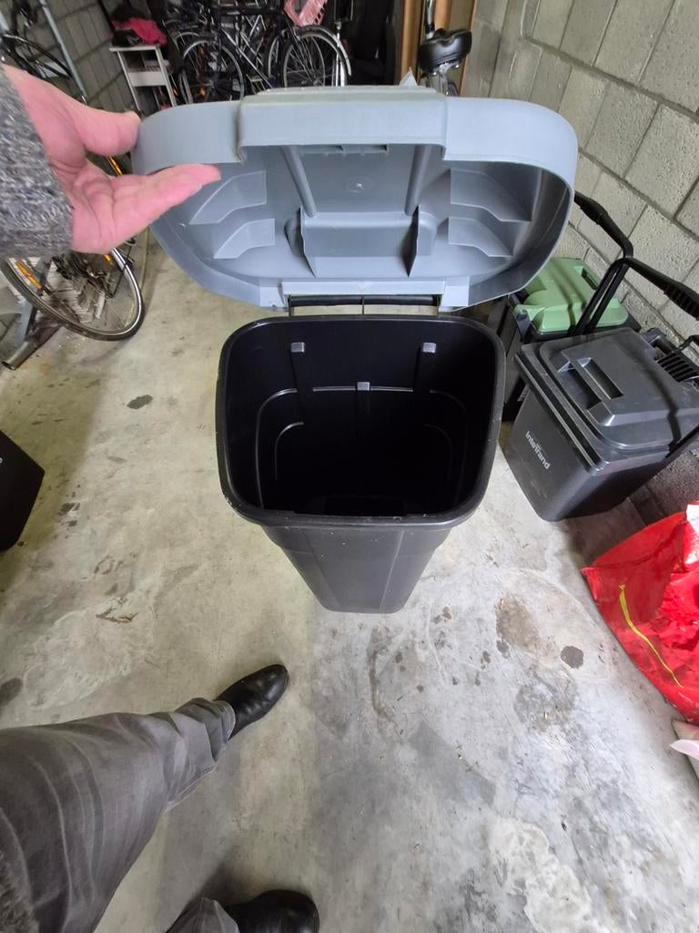 vuilbak op 2 wielen nieuw niet gebruikt110 liter, Tuin en Terras, Ophalen