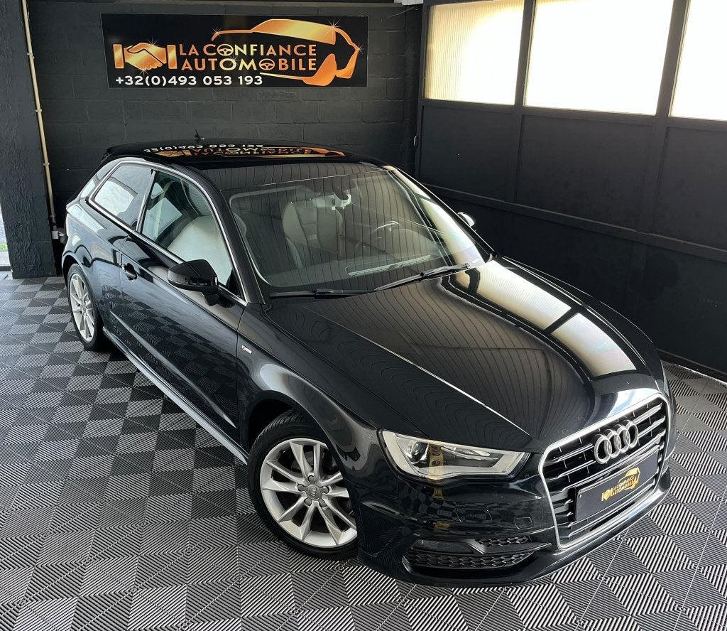 Audi A3 1.4TFSI S-Line 1e eigenaar 12 maanden garantie, Voorwielaandrijving, Dealer onderhouden, Stof, 4 cilinders