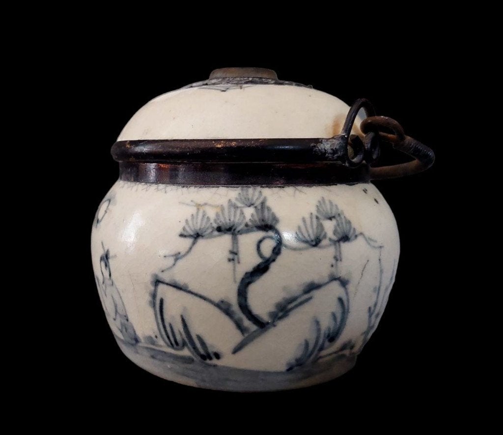 Ancien porte-pipe en porcelaine de Chine, décor bleu, Bleu, Chine, Enlèvement, Bronze