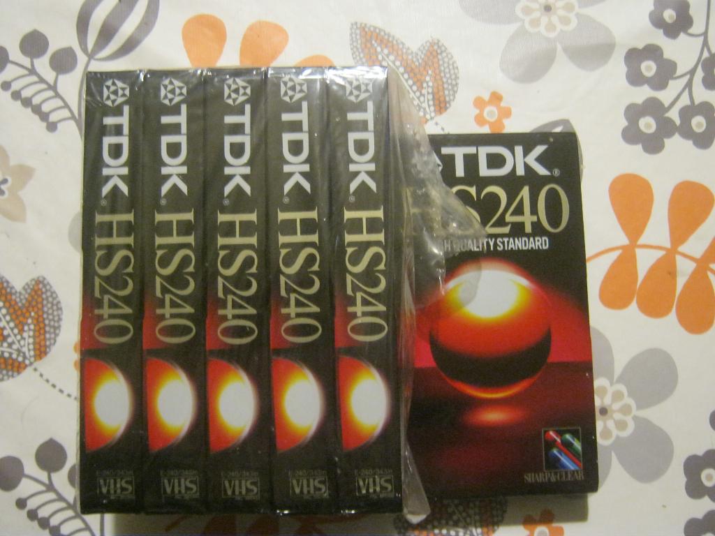 6 videocassettes TDK HS 240, Cd's en Dvd's, VHS | Film, Alle leeftijden, Ophalen of Verzenden, Nieuw in verpakking, Overige genres