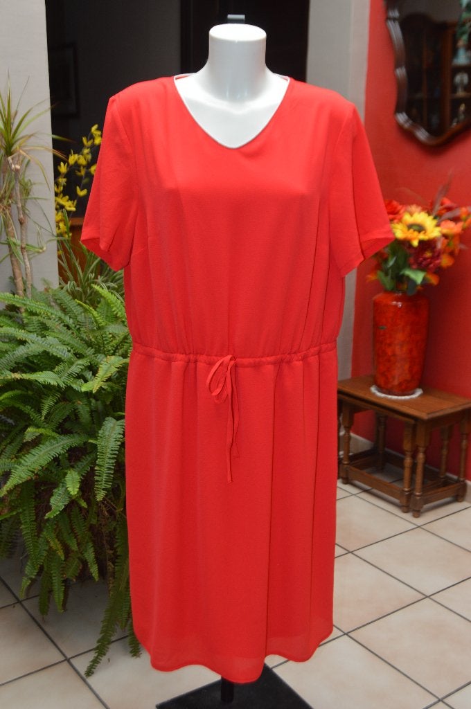 Robe droite "Claude Arielle" rouge Taille 46 NEUVE!, Claude Arielle Couture, Taille 46/48 (XL) ou plus grande, Enlèvement ou Envoi