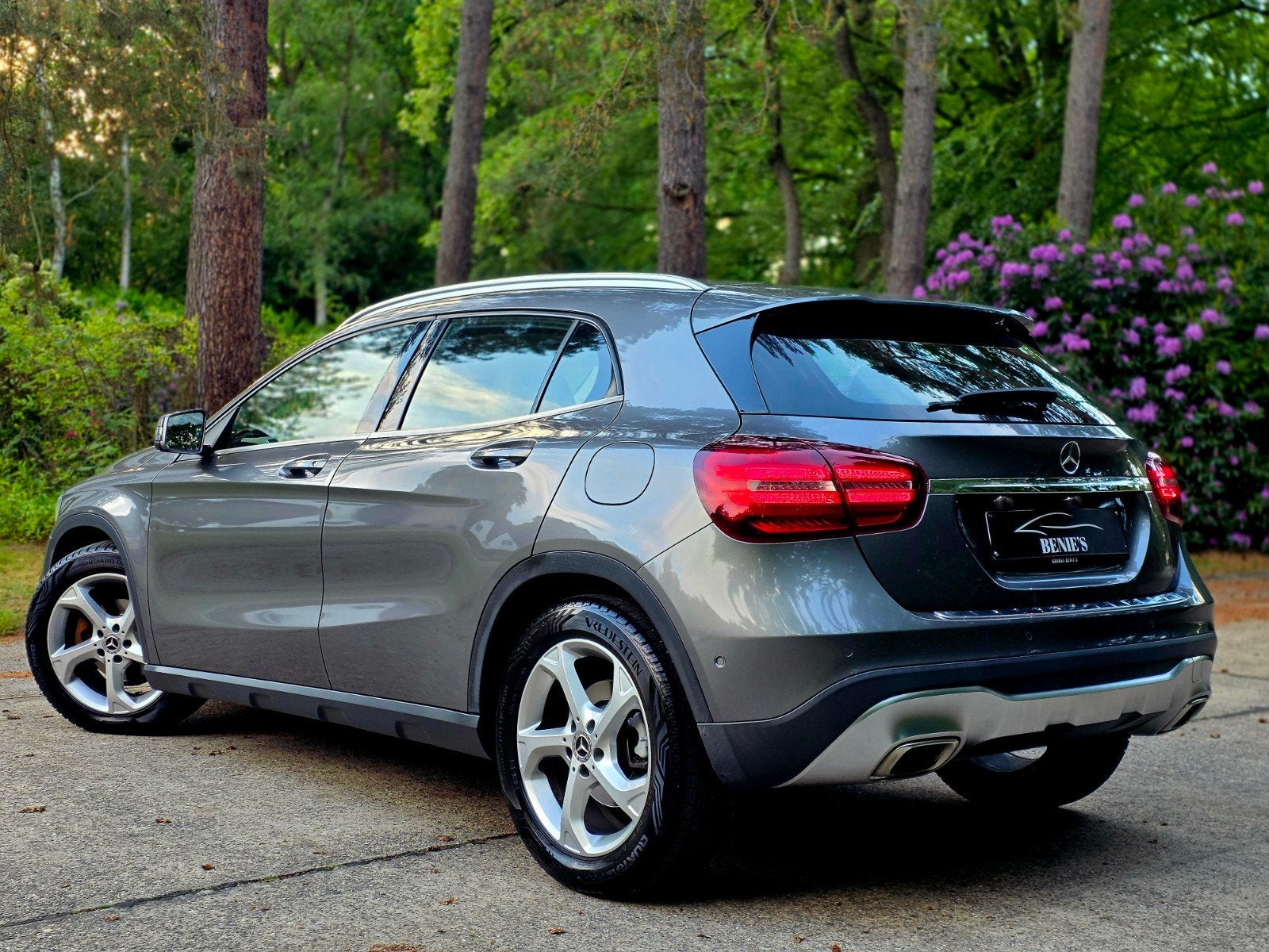 MERCEDES-BENZ GLA 180 - AUTOMATIQUE - 2018 - LIGNE URBAINE, 100 kW, Euro 6, Entreprise, Automatique