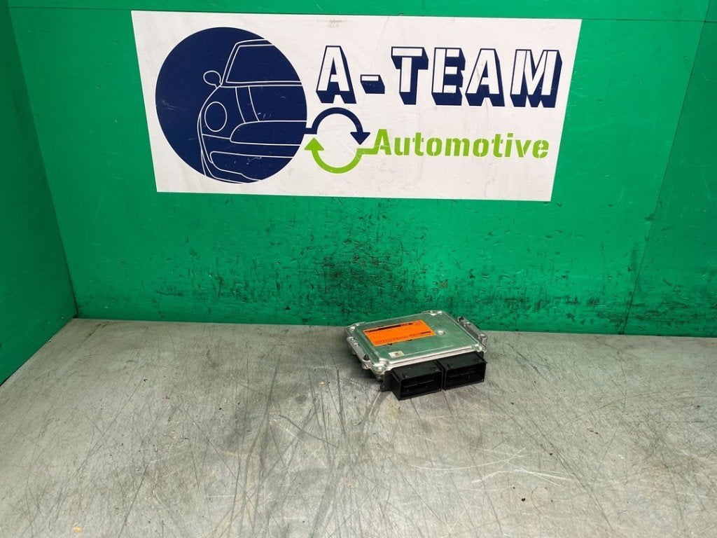 CALCULATEUR MOTEUR ECU Ford Focus 3 Wagon (01-2010/02-2020), Autos : Pièces & Accessoires, Henry-Ford-Straße  1
50735  Köln, DE