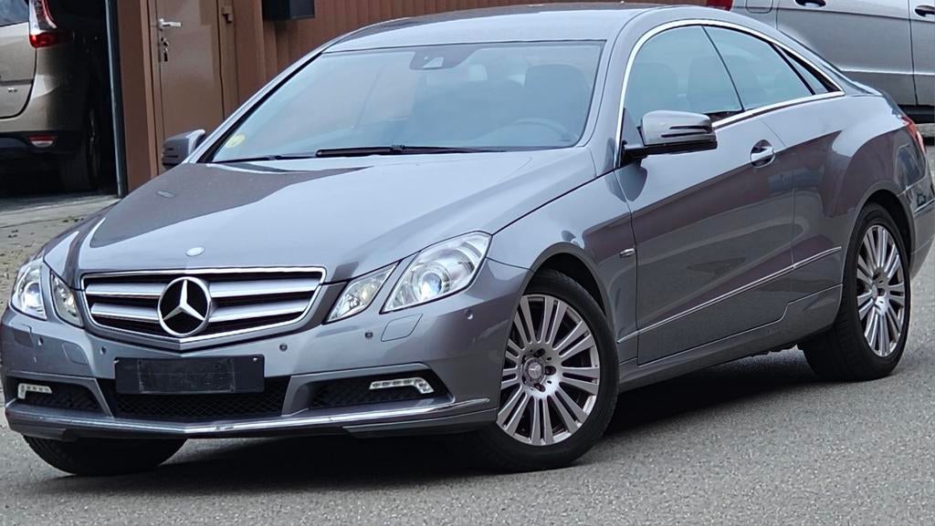 Mercedes e 220 cdi coupe bj 2010 euro5 (automatic) 118000 km, Auto's, Automaat, Euro 5, Diesel, Particulier